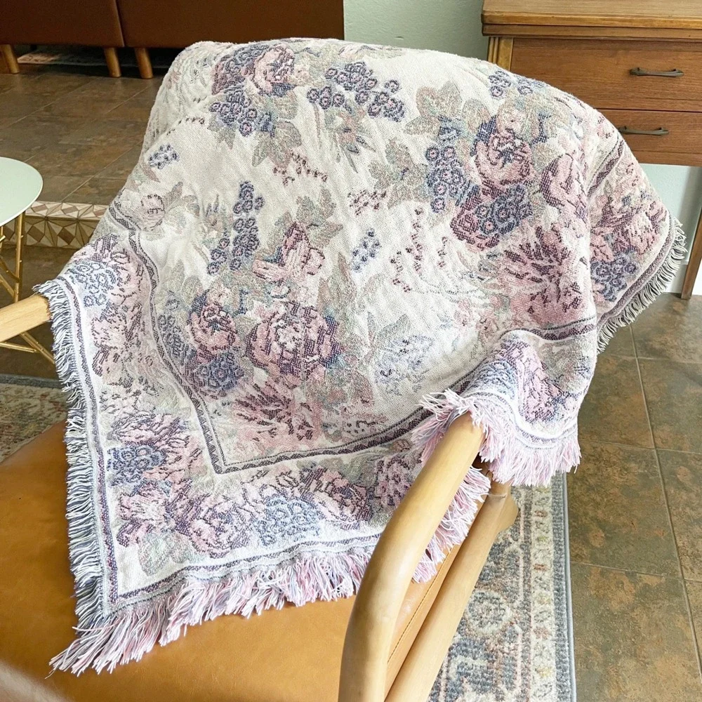 Vintage Woven Tapestry Throw Blanket Floral Rose Fringed Pink Purple Cottagecore